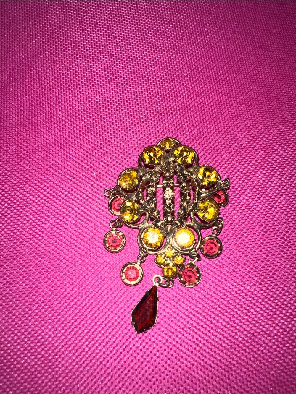 Elegant Vintage Amber Yellow Crystal Brooch